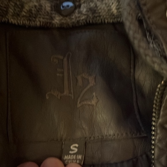 Two Leather Jackets! - Picture 4 of 5
